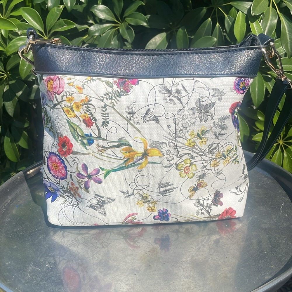 Spring purse - Picture 3 of 14